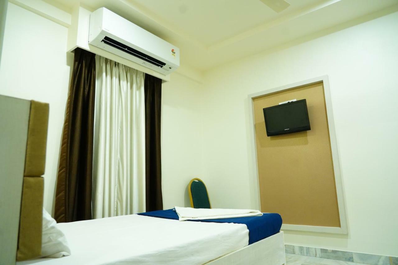 Hotel Swagath Grand Miryalaguda Mirialguda Exterior photo