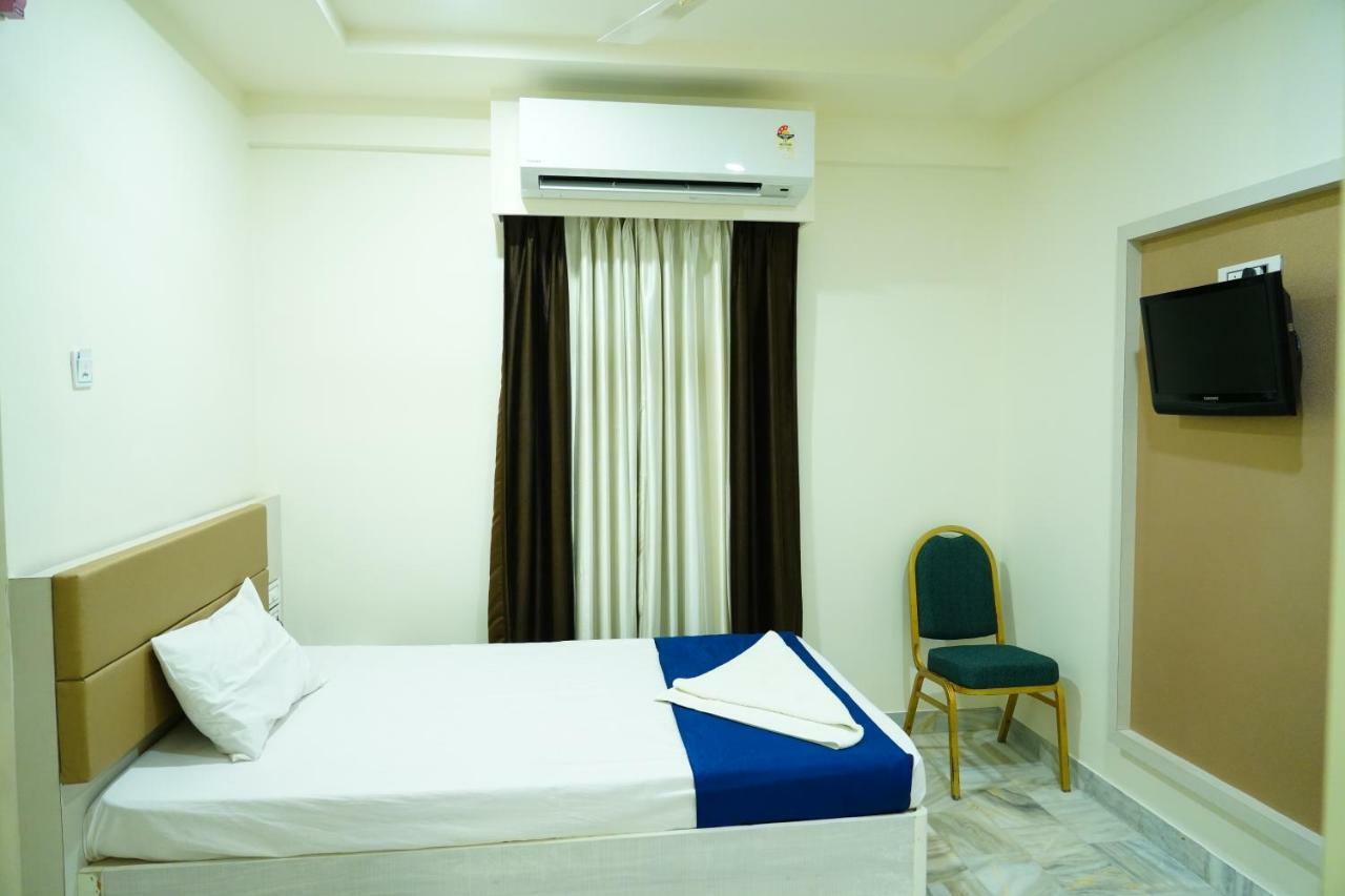 Hotel Swagath Grand Miryalaguda Mirialguda Exterior photo
